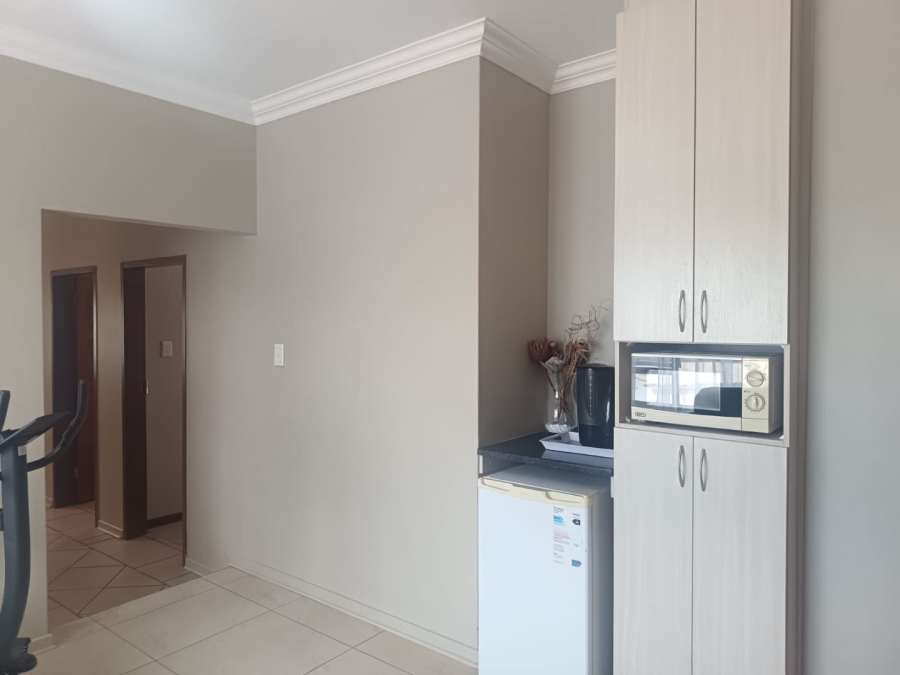 4 Bedroom Property for Sale in Rhodesdene Northern Cape